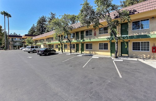 Westside Santa Cruz Hotel | Quality Inn Santa Cruz