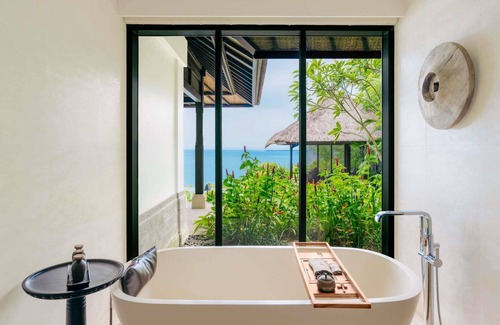 Jimbaran Bay Hotel | Raffles Bali