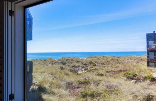 Pajaro Dunes Condo | Shorebirds 158 - Sleeps 8