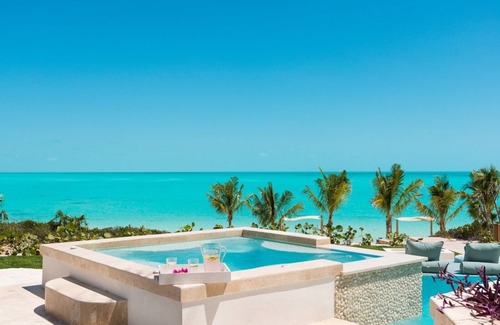Long Bay Villa | Specials available certain weeks. Magnificent 8 bedroom villa on Long Bay Beach