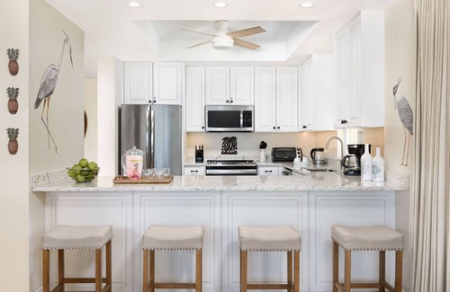 The Bight Condo | Stunning 2 bedroom 2100 sq ft, directly on Grace Bay Beach!
