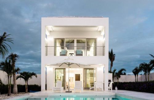 Ocean Point Villa | SulMare at Taylor Bay Luxury villas