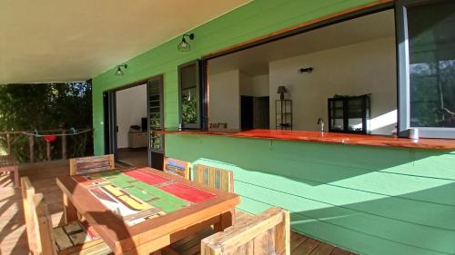 Afaahiti House | TAHITI ITI - Fare Komako Spot