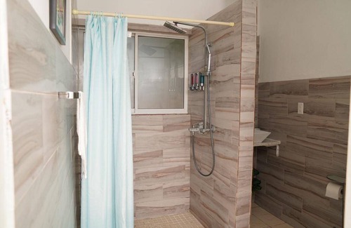 Discovery Bay Villa | 40 m² Villa ∙ 1 bedroom ∙ 3 guests