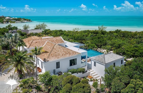 Ocean Point House | TC Villas -Alizee Villa -Modern Family Retreat w/Pool and Private Beach Path