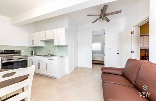 Ocean Point Apartment | Tranquil Chalk Sound Escape, Lagoon Views & Wi-Fi