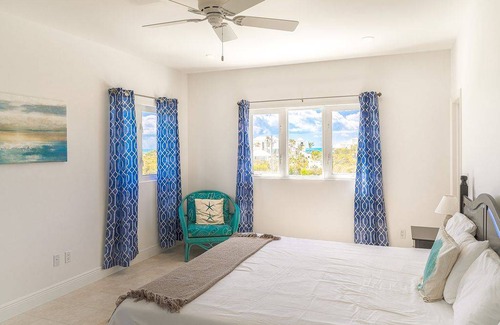Long Bay Hills Villa | Villa ∙ 2 bedrooms ∙ 4 guests