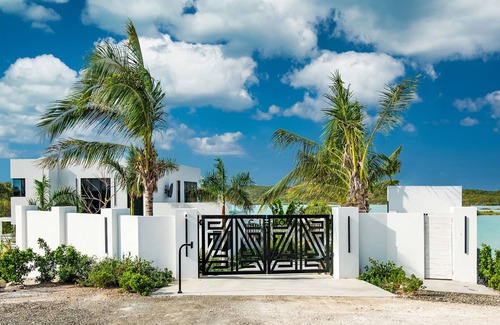 Ocean Point Villa | Villa Cielo Private Beachfront Estate - Including Chef, Butler & Housekeeping