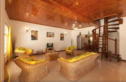 Grand'Anse Praslin Bed & Breakfast | Villa Confort