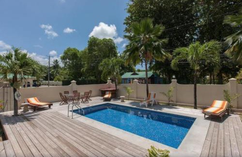 Grand'Anse Praslin Bed & Breakfast | Villa Confort