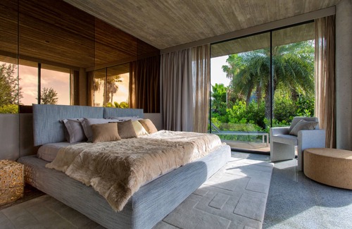 The Bight Villa | Villa Islander - Grace Bay Modern - owner list