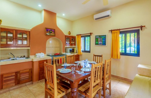 Isla Mujeres House | Villa Tranquila-Versatile 4 Bedroom Villa W/Rooftop Pool, Oceanfront .
