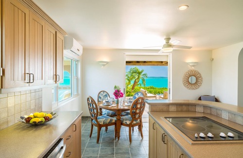 Ocean Point Villa | Waterfront, Total Privacy, Relaxation, Incredible Views, Directly on Chalk Sound