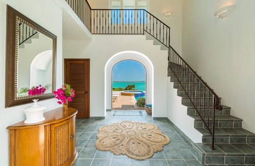 Ocean Point Villa | Waterfront, Total Privacy, Relaxation, Incredible Views, Directly on Chalk Sound