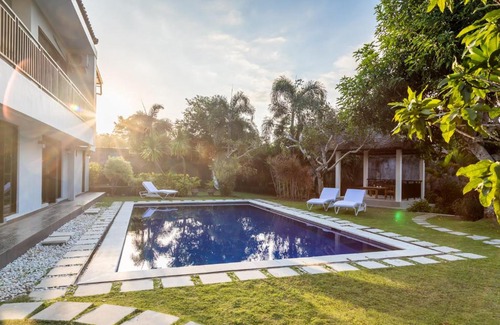 Bukit Villa | White Rabbit Private Villa