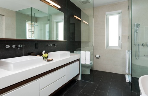 Venetian Road Settlement Villa | Wymara Luxury Oceanfront 5 Bedroom Villa + Den