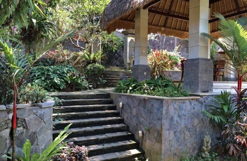 Celuk House | 1 BR Suite room in Sukawati, Balinese feel and experience