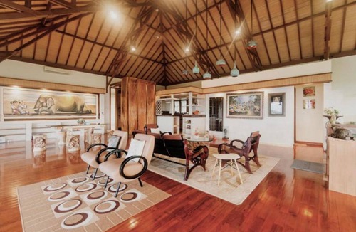 Taman Griya Villa | 1000 m² Villa ∙ 4 bedrooms ∙ 8 guests