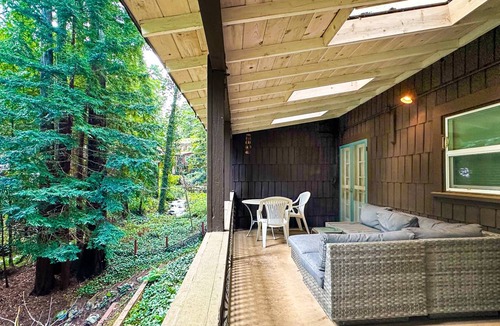 Brookdale Cabin | 124 m² Cabin ∙ 1 bedroom ∙ 4 guests