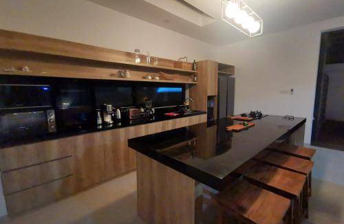 Central Seminyak Villa | 125 m² Villa ∙ 3 bedrooms ∙ 6 guests