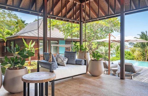 Mahe Island Resort | 1588 m² Resort ∙ 5 bedrooms ∙ 127 guests