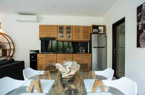 Central Seminyak Villa | 160 m² Villa ∙ 3 bedrooms ∙ 9 guests