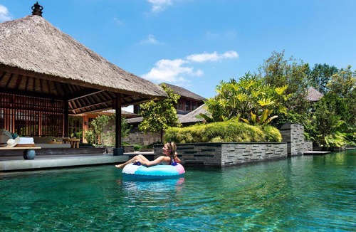 Melayang House | 187 m² House ∙ 1 bedroom ∙ 2 guests
