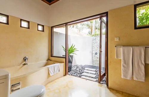 Sengkidu Villa | 2 BR Villa + Private pool