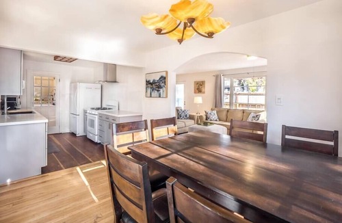 Eastside Santa Cruz House | 2 Houses Together, 5 min walk to beach