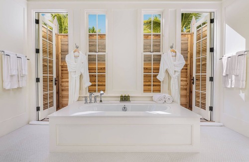 Big Ambergris Cay Resort | 3 BR All-Inclusive Villa @ Ambergris Cay: Poseidon