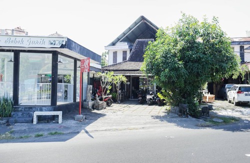 Tanjungbenoa Hotel | 30 m² Hotel ∙ 5 guests