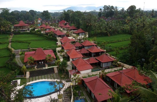 Kenderan Villa | 300 m² Villa ∙ 2 bedrooms ∙ 4 guests