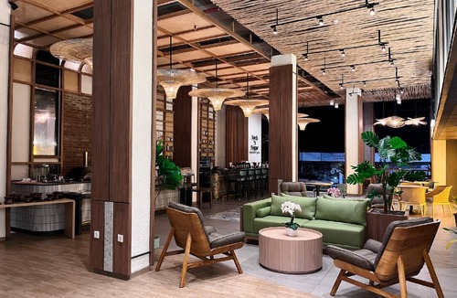 Mengwi Hotel | 36 m² Hotel ∙ 8 guests