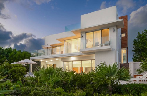 Ocean Point House | 372 m² House ∙ 3 bedrooms ∙ 7 guests