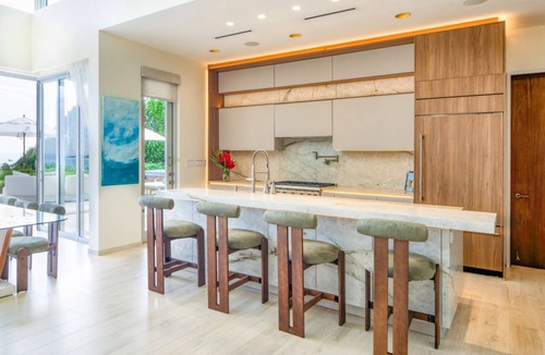 Ocean Point House | 372 m² House ∙ 3 bedrooms ∙ 7 guests