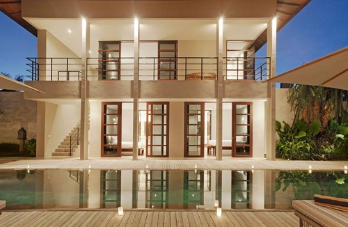 Bukit Villa | 4 Bedrooms Modern Tropical Jimbaran Private Pool Villa, sleeps 8 guests, staff