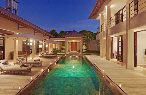 Bukit Villa | 4 Bedrooms Modern Tropical Jimbaran Private Pool Villa, sleeps 8 guests, staff