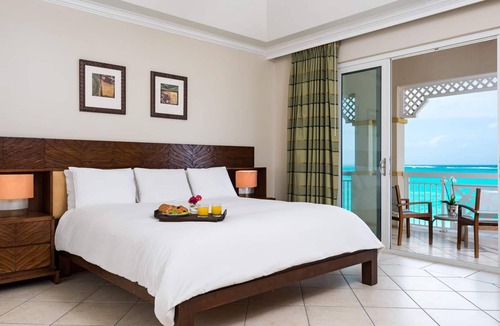 The Bight Resort | 4 BR Oceanfront Penthouse, All-Inclusive Suite at Alexandra Resort
