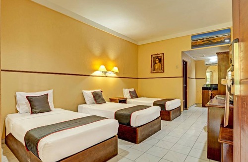 Downtown Kuta Hotel | 40 m² Hotel ∙ 10 guests