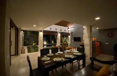 Petitenget Villa | 400 m² Villa ∙ 4 bedrooms ∙ 12 guests