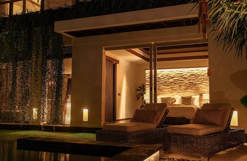 Jimbaran Bay Villa | 450 m² Villa ∙ 4 bedrooms ∙ 8 guests