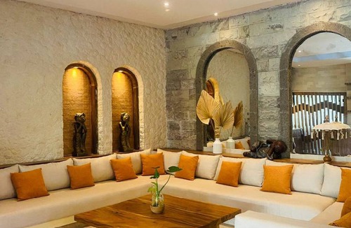 By Pass Ngurah Rai Bed & Breakfast | 499 m² Bed and breakfast ∙ 8 guests