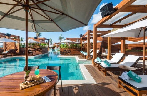 Villa Juarez Apartment | 5 star super luxury resort . rated top 5 in Latin America