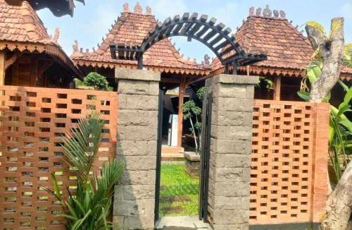 Denpasar Utara Villa | 500 m² Villa ∙ 4 bedrooms ∙ 8 guests
