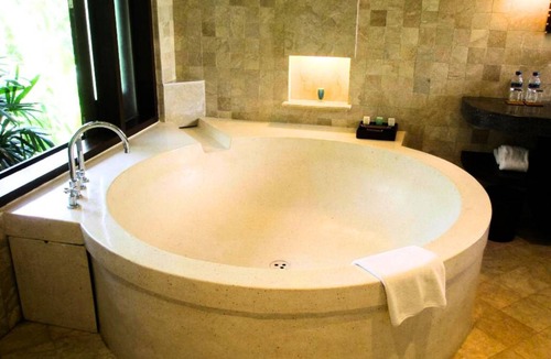 Jimbaran Bay Villa | 500 m² Villa ∙ 4 bedrooms ∙ 8 guests