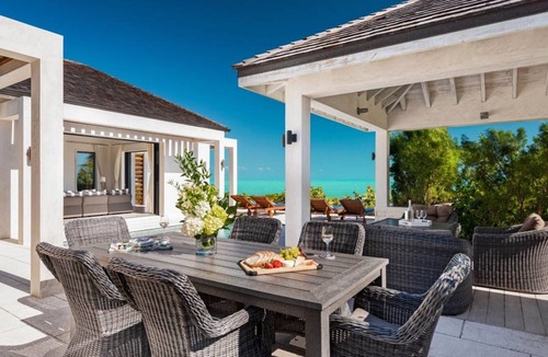 Long Bay Villa | 6 Bedroom Beachfront Villa - Turks & Caicos