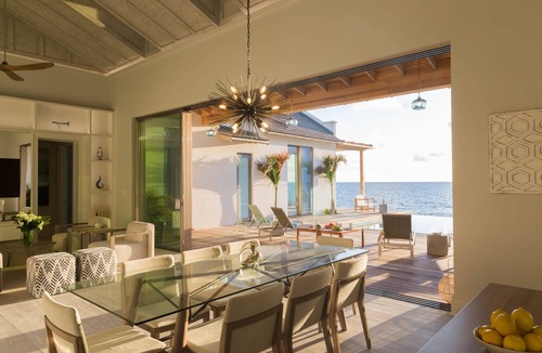 Big Ambergris Cay Resort | 6 BR All-Inclusive Villa with Private Chef @ Ambergris Cay: Dream Pavillion