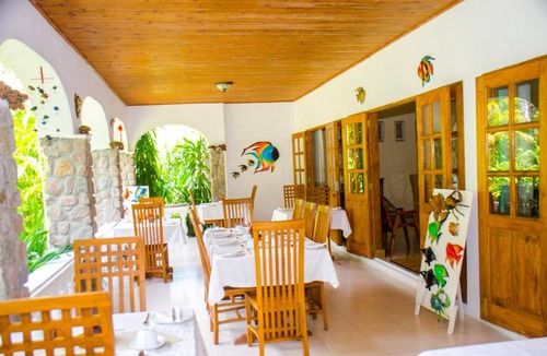 Praslin Island Bed & Breakfast | 65 m² Bed and breakfast ∙ 3 guests