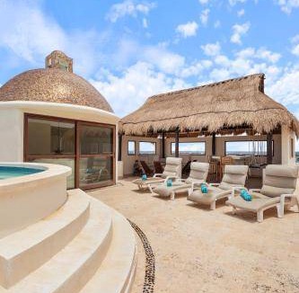 Isla Mujeres Villa | 650 m² Villa ∙ 3 bedrooms ∙ 7 guests