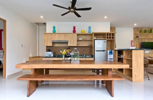 Dyanapura Villa | 6BR Del Mar Villas W/2 Pool near Seminyak Beach